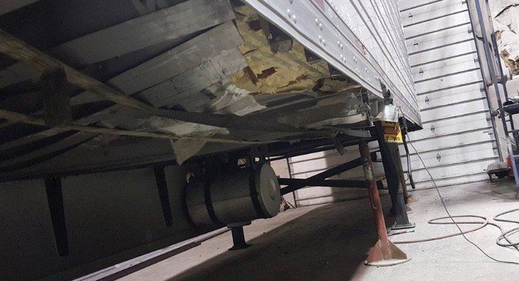 Reefer cross member/bottom rail repair