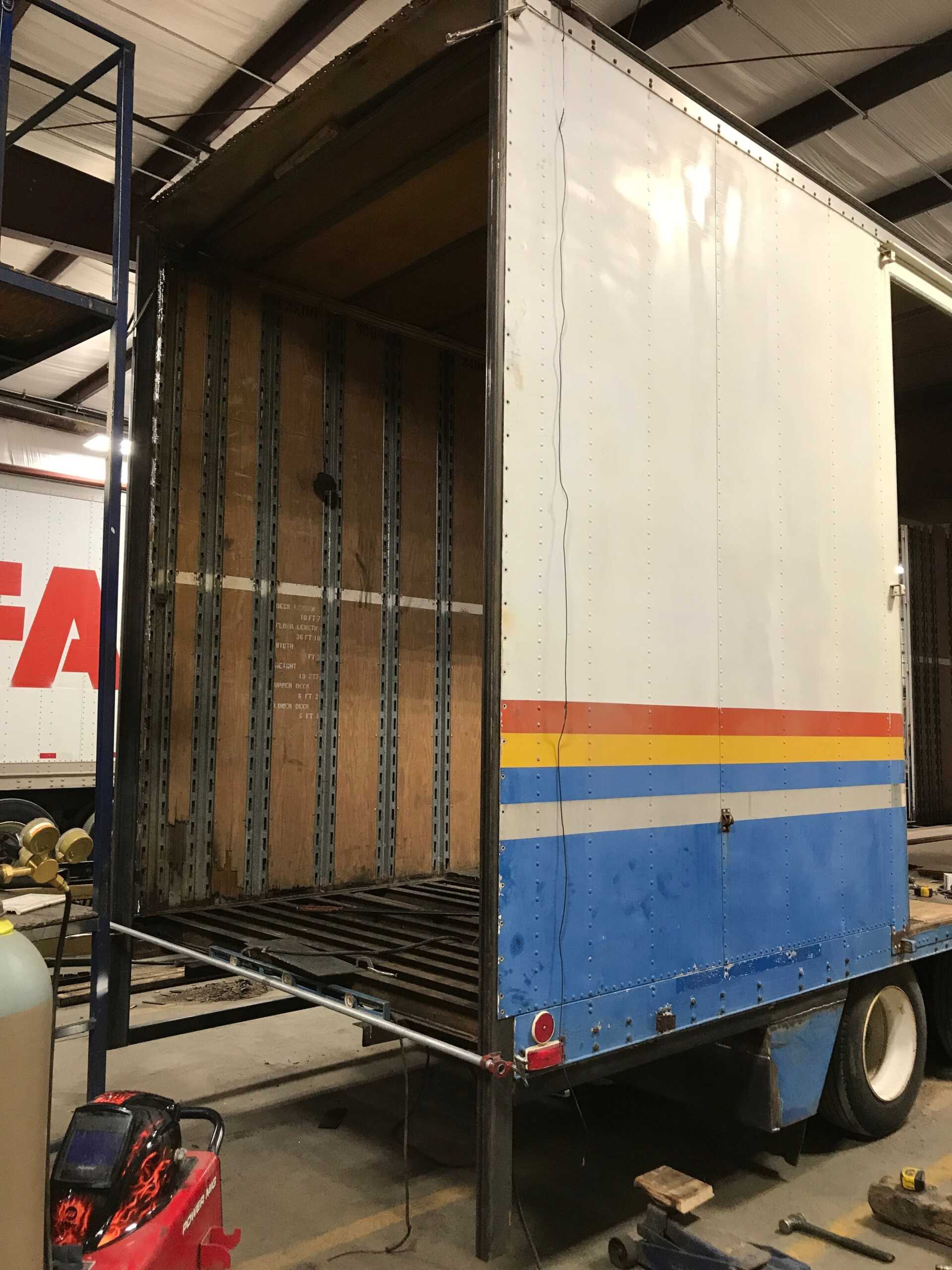 Trailer conversion