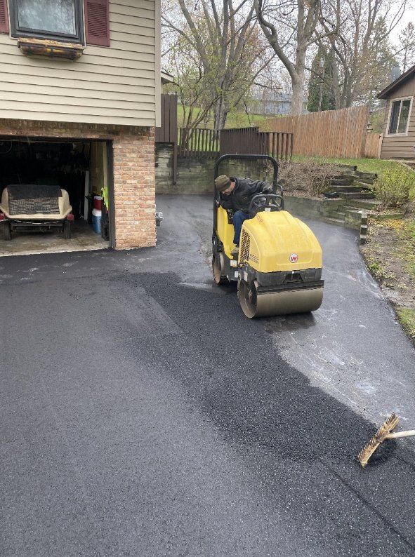 Asphalt paving service