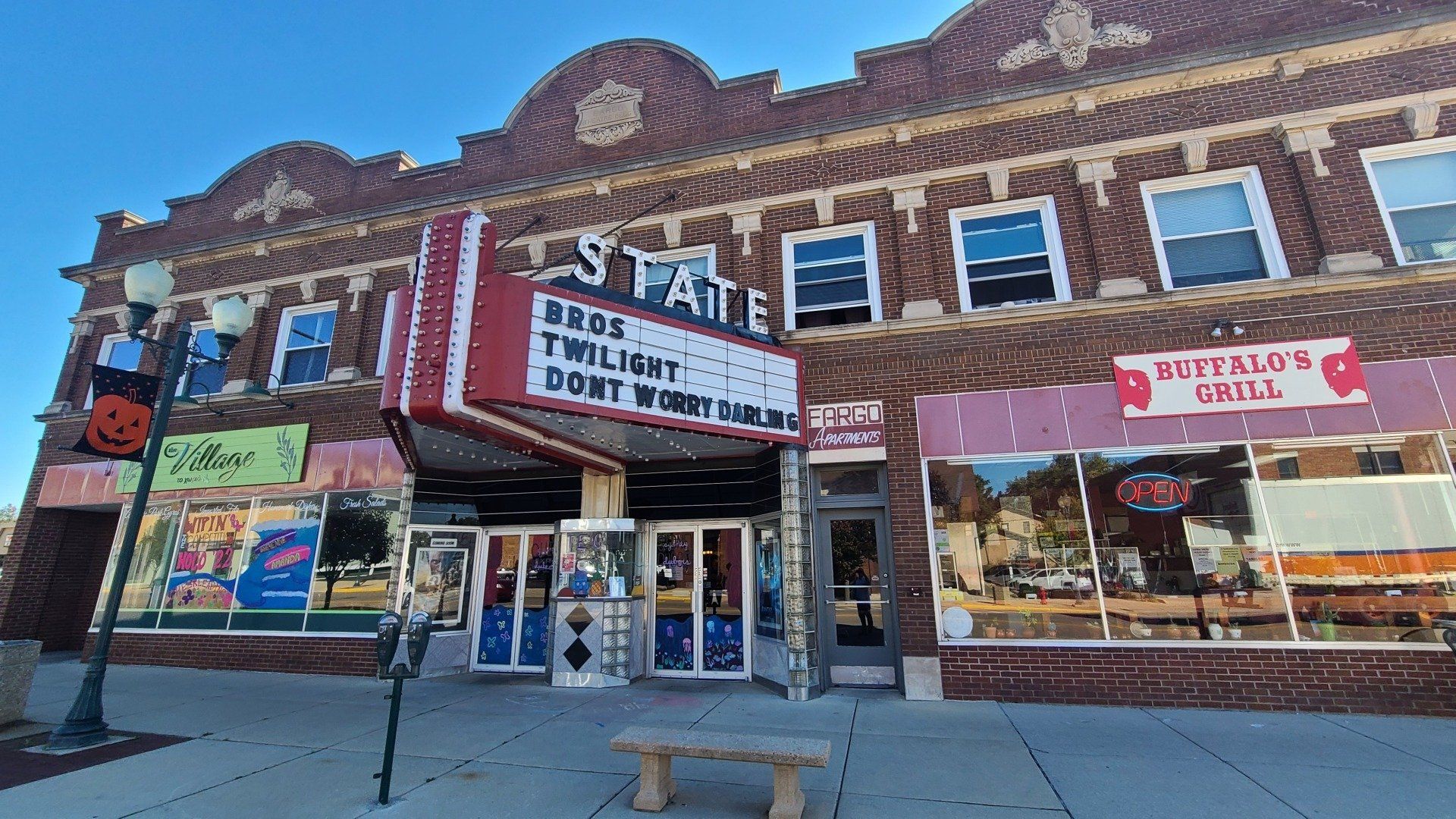 Movie Theater Sycamore, IL State Theater