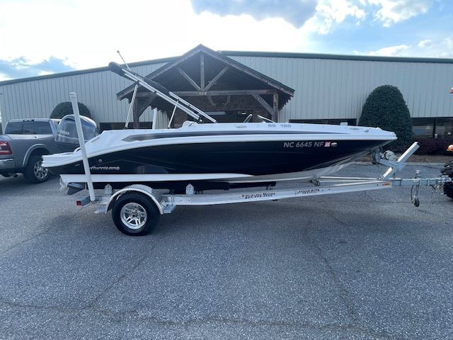 2023 Hurricane Sundeck Sport 185 OB w/ Yamaha 115; $31,995