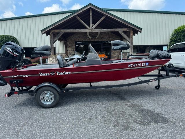 2023 Bass Tracker Classic XL w/ Mercury 50; $13,500