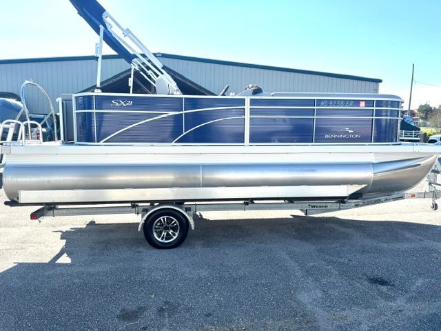 2021 Bennington 21 SLX w/ Yamaha 115, Pontoons for Sale, Bennington Pontoons, Pontoons Near Me