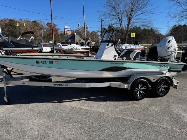 2023 Sea Chaser 24 HFC w/Twin Merc F150s