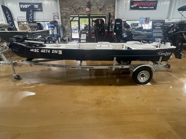 2023 Sea Chaser 24 HFC w/Twin Merc F150s