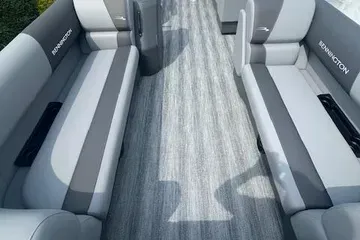 2025 Bennington S21 Cruise