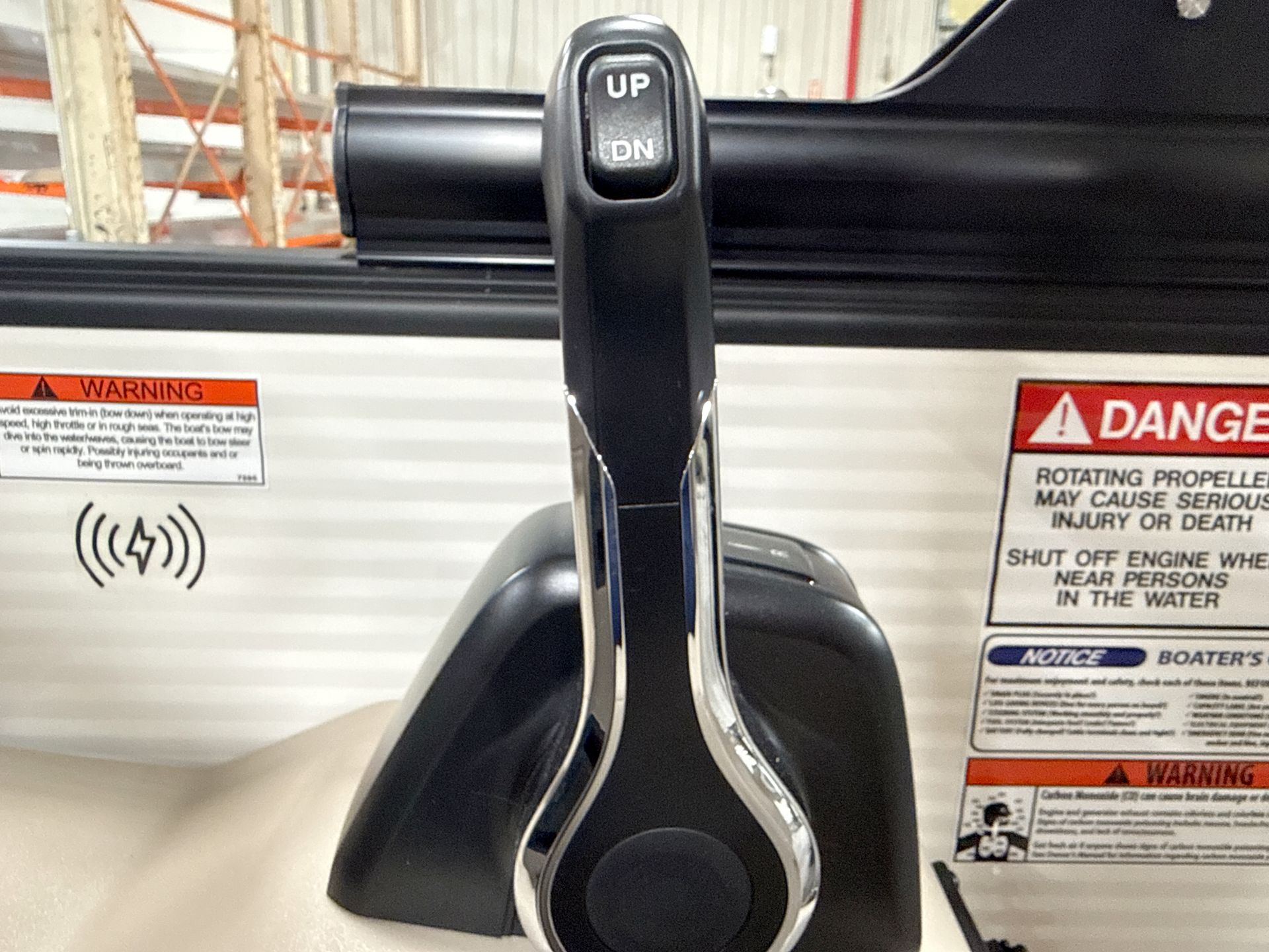 2026 Bennington 22 S Swingback