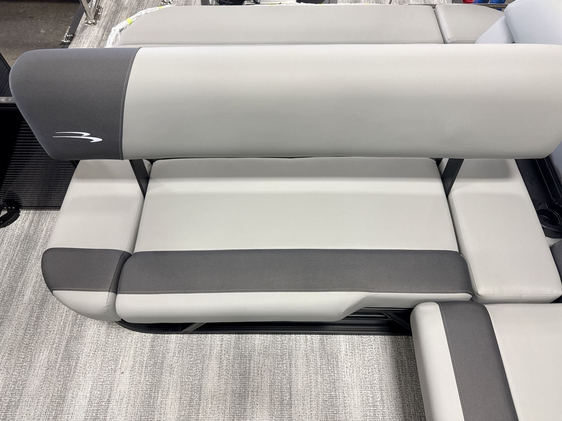 2026 Bennington 22SSB