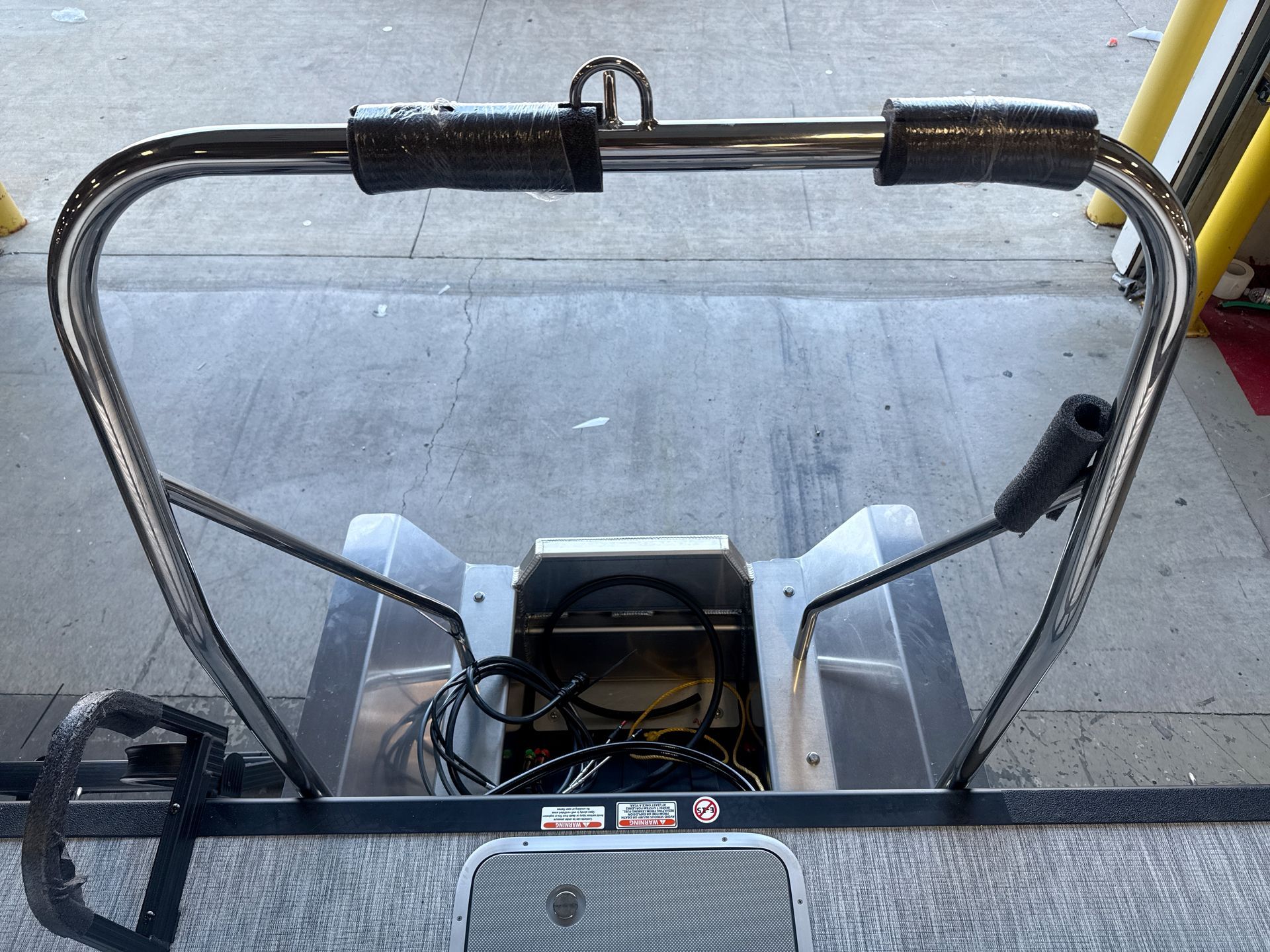 2026 Bennington 22 S1 Stern Radius