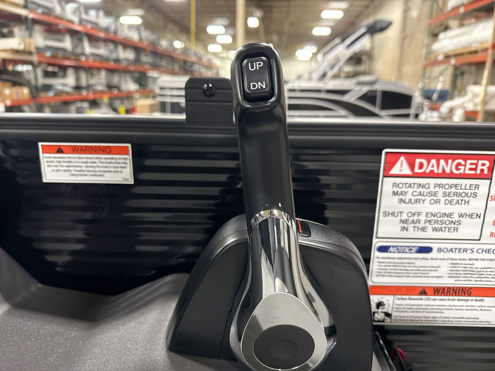 2026 Bennington S1 22 Stern Radius