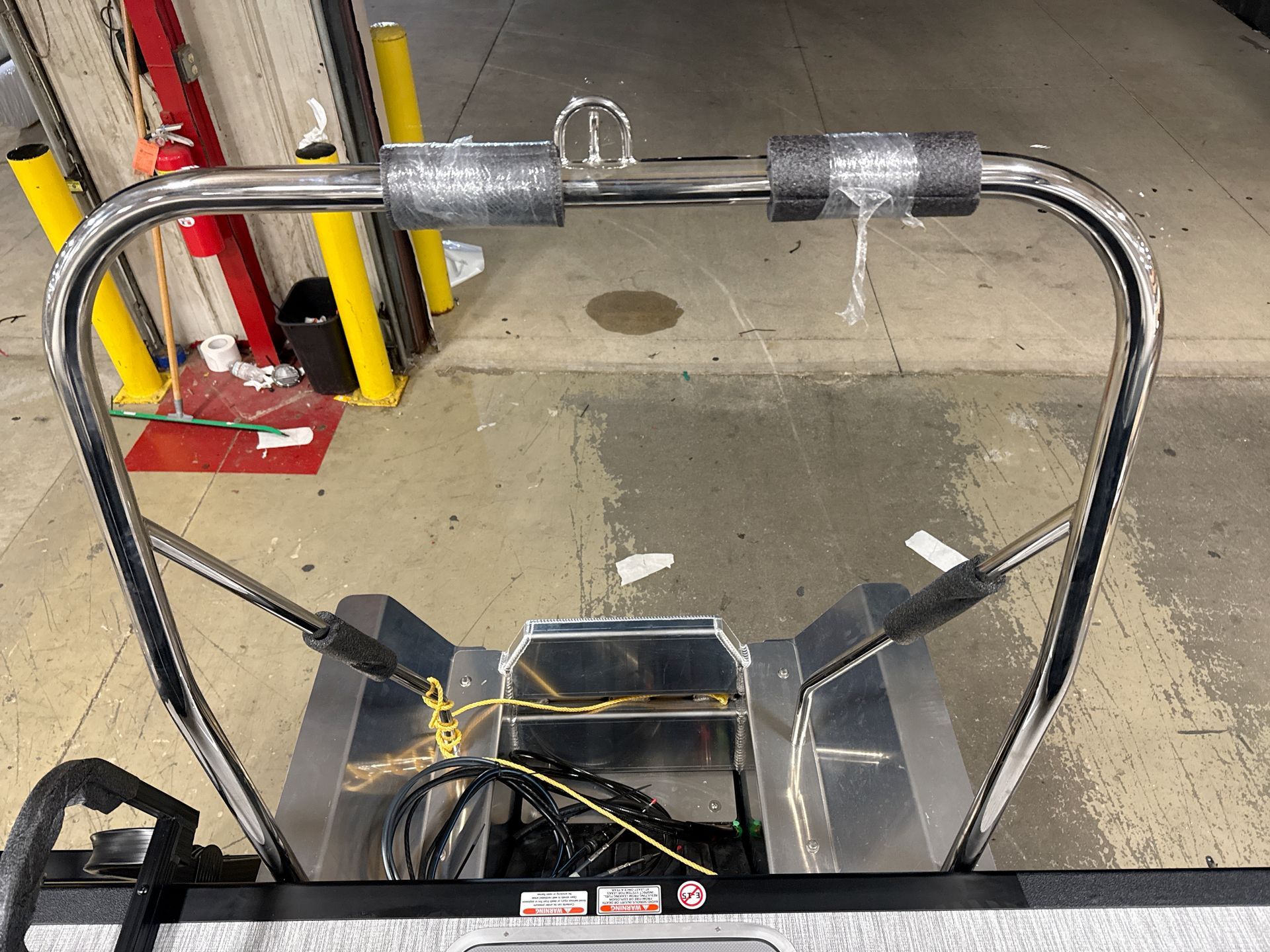 2026 Bennington S1 22 Stern Radius