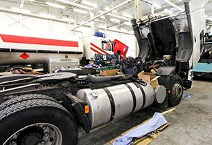 Trailer truck repair