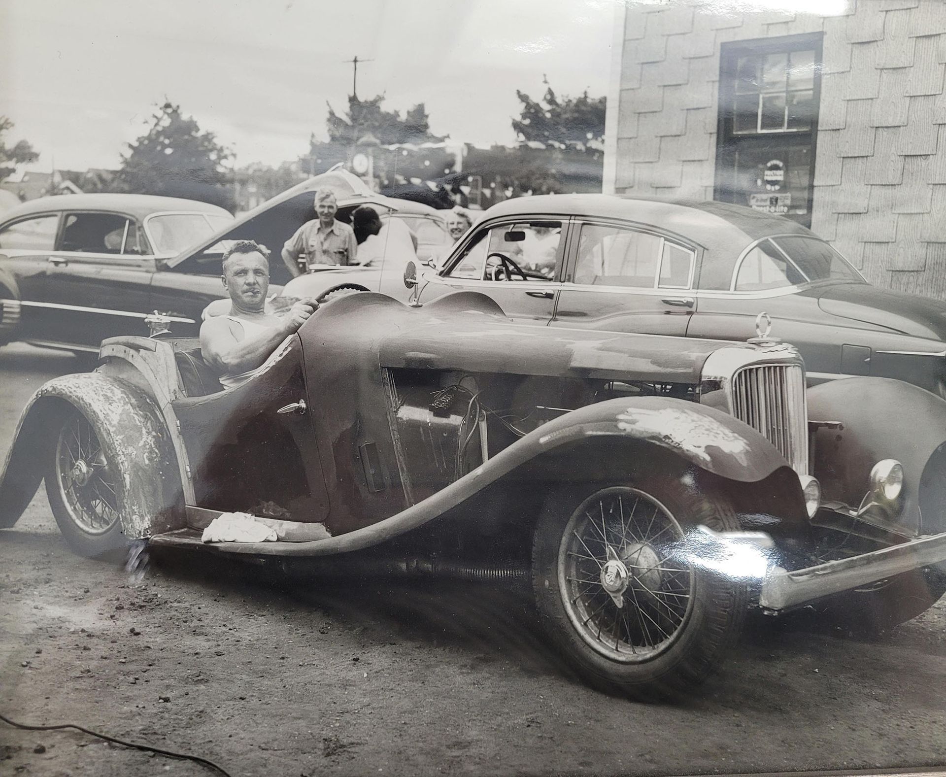 Aberle Auto Body & Collision garage shop