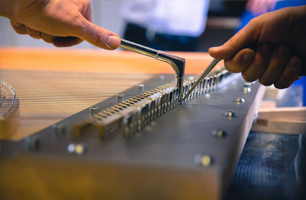 Piano tuning service