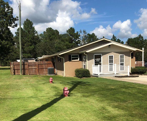 For Paws Only Pet Resort Inc facilities