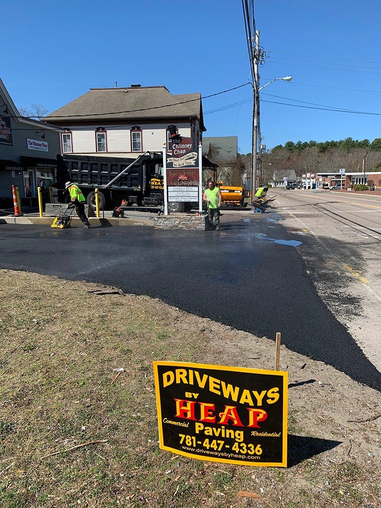 Asphalt service