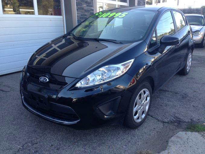 Ford-fiesta-se