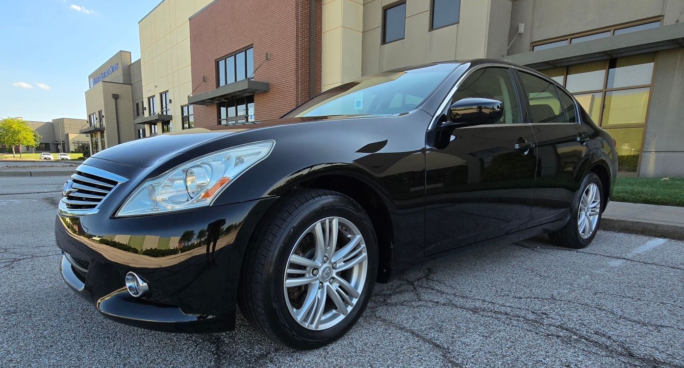 2013 Infiniti G37x Base