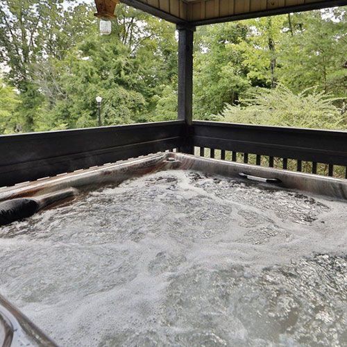 4-5 Person Hot Tubs