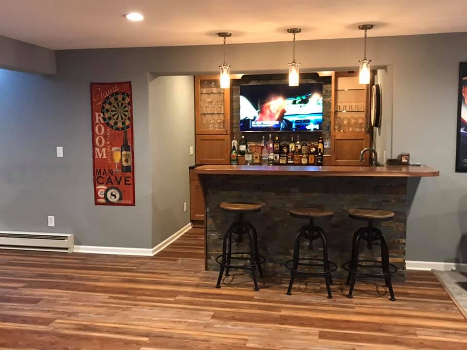 Bar room