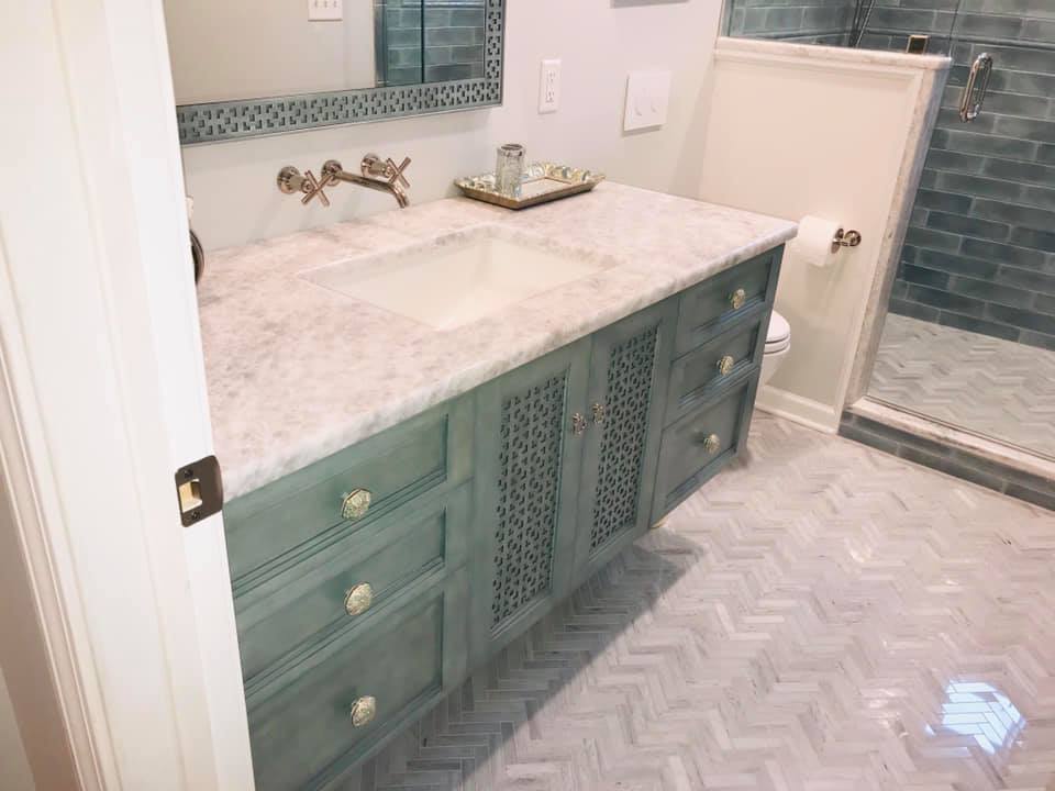 Bathroom vanity