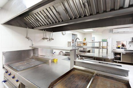 Commercial kitchen exhaust filters