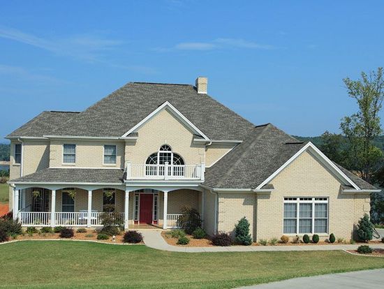 A house with dependable asphalt shingles roofing