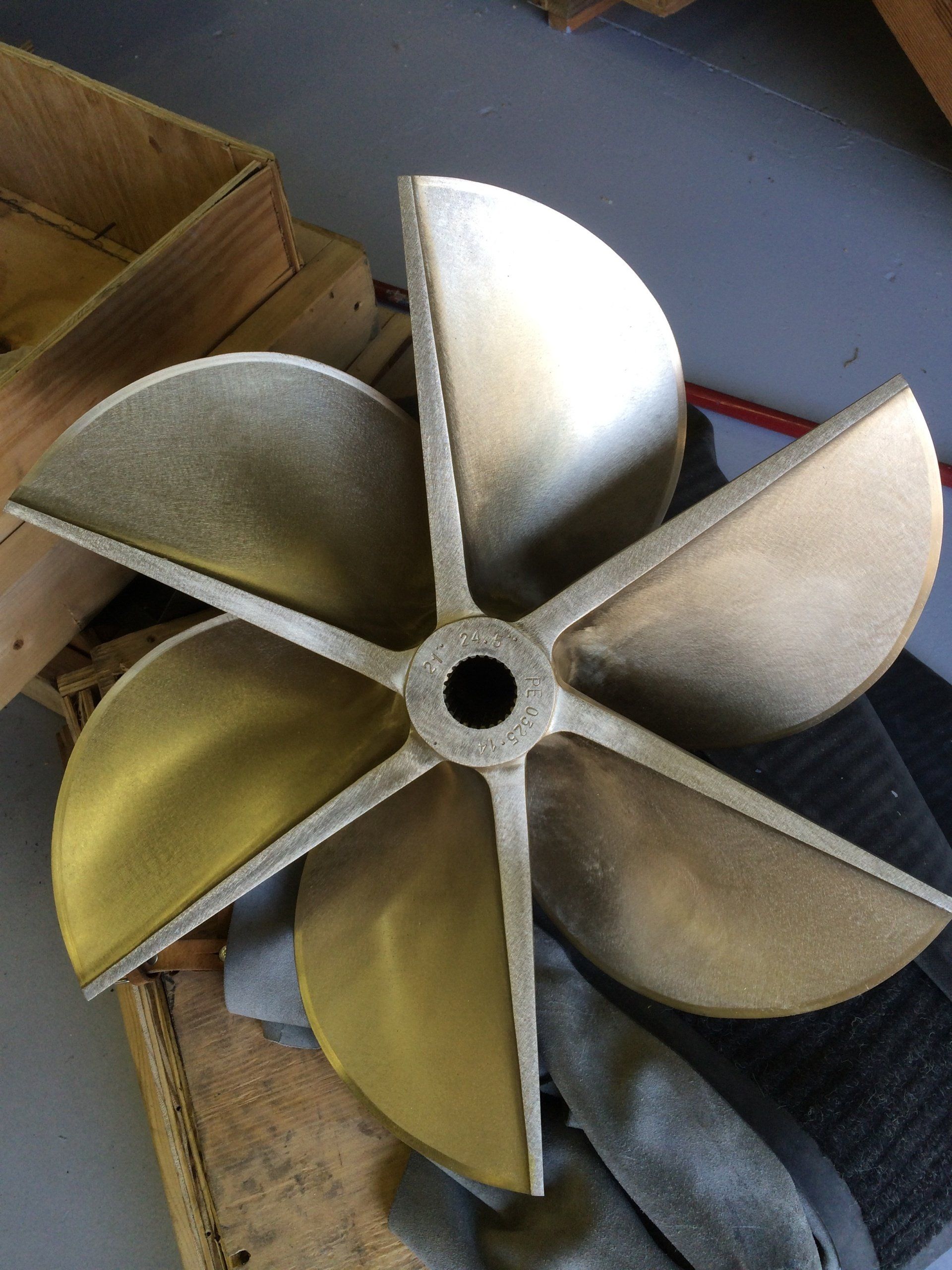 Marine propeller