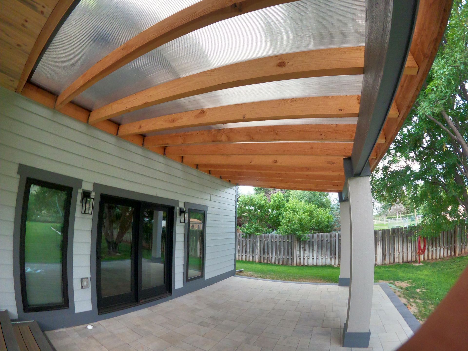 rogue-custom-decks-and-outdoor-living