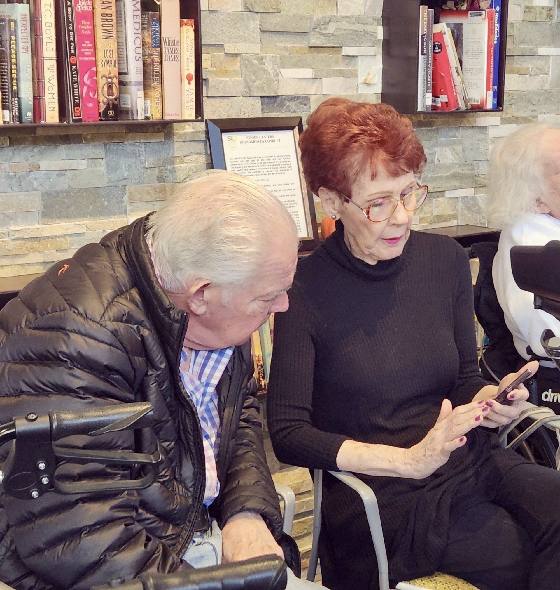 Four Skills Older Adults Can Learn That Help with Computer Literacy