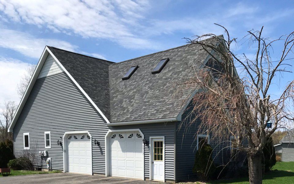 Residential house shingle roof