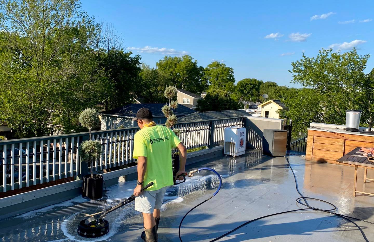 Concrete pressure washing