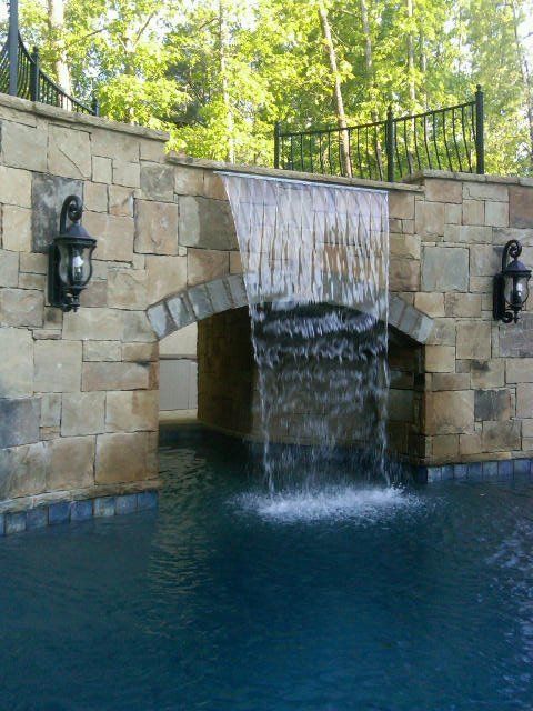 Pool water feature