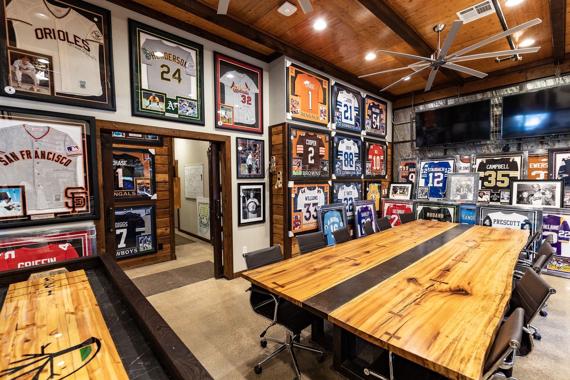 Framed jerseys