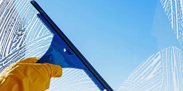 Storm Windows Cleaning