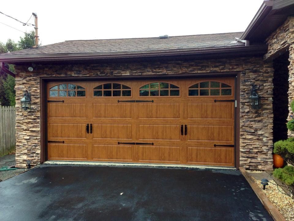 Sigle Garage Door