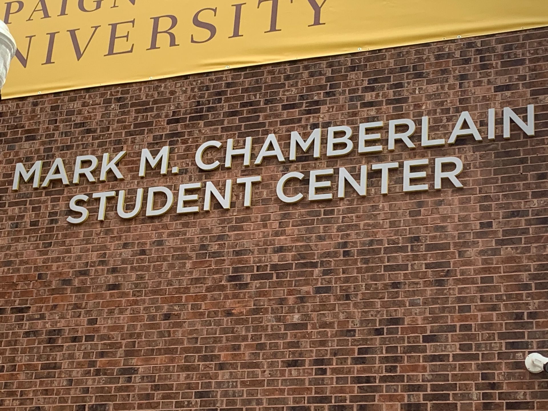 A dimensional letter that says Mark M. Chamberlain Student Center