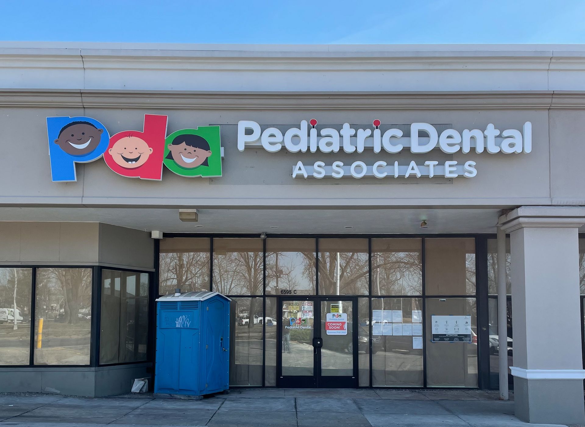 A sign that says Pediatric Dental Associates.