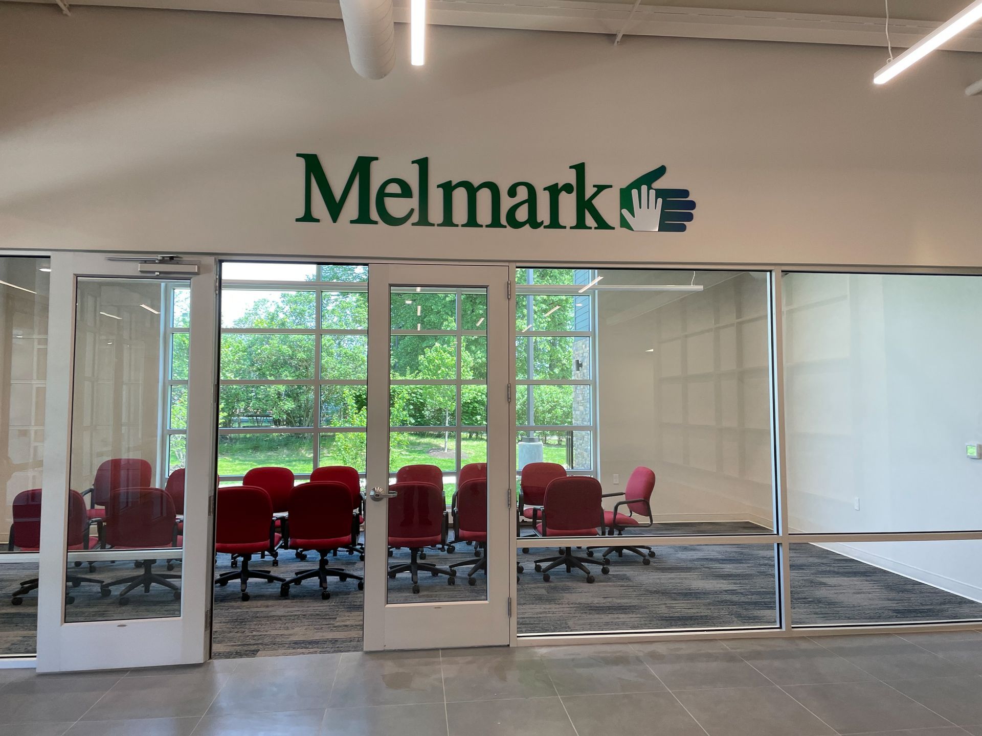 A sign that says Melmark.
