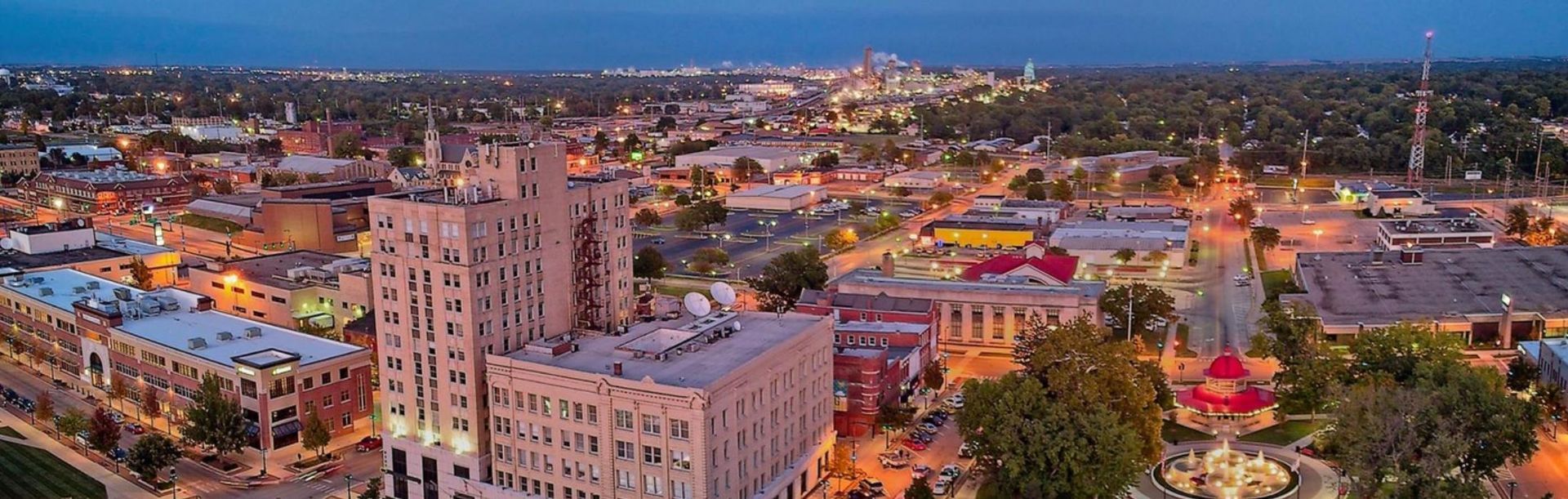 aerial view of decatur, il at sunset