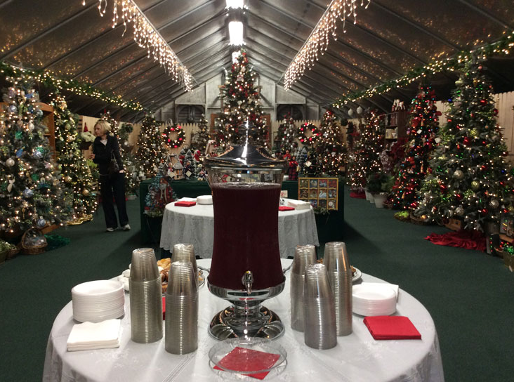 Christmas Shop | Decorations | Centreville, MD