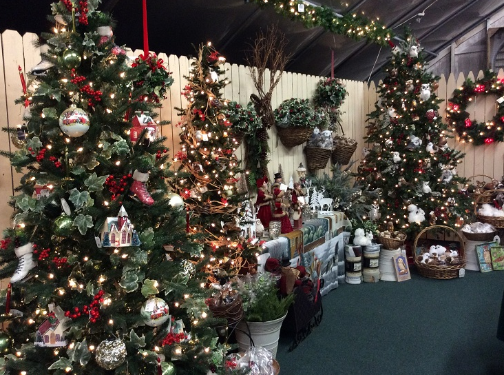 Christmas Shop | Decorations | Centreville, MD