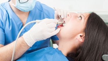 Dental procedure on broken teeth