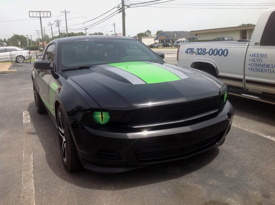 Tinted auto
