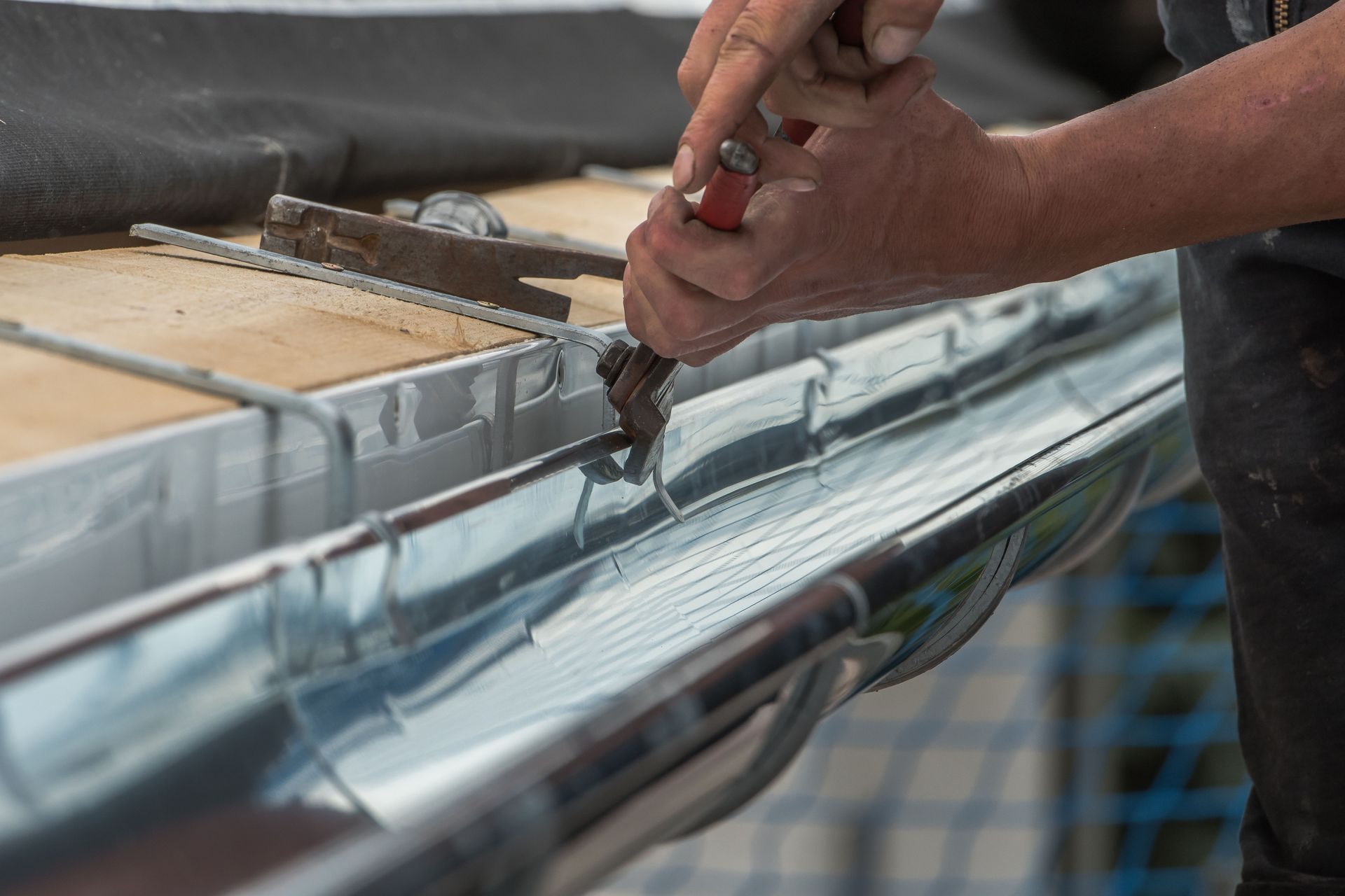 roofing contractor